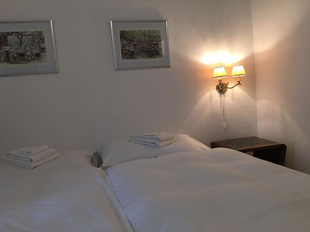 Bottega Del Vino Guesthouse Локарно Екстериор снимка