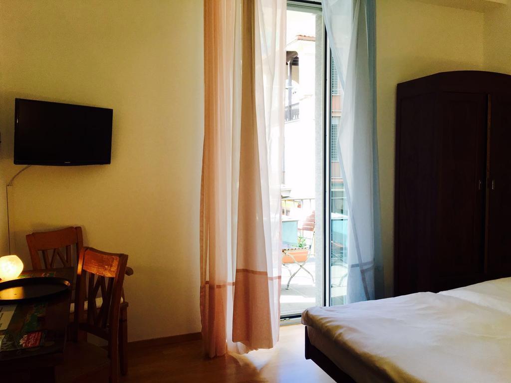 Bottega Del Vino Guesthouse Локарно Екстериор снимка